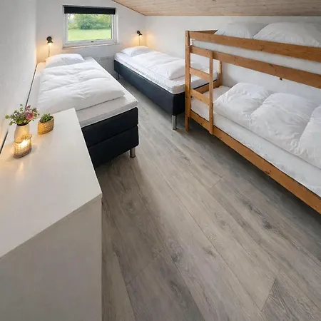 度假居 In With Sauna *